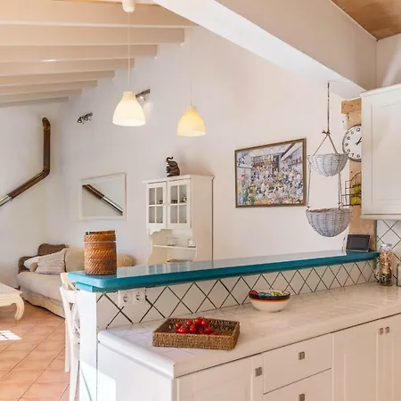 Villa With A Pool In Port D'andratx *