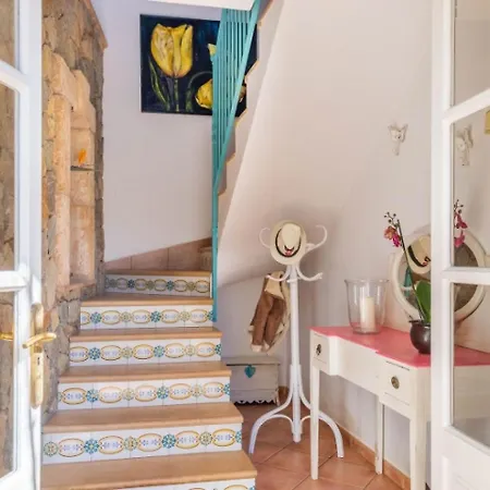 Villa With A Pool In Port D'andratx *